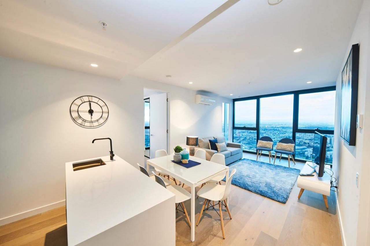 Mega Style Apartments Victoria One เมลเบิร์น ภายนอก รูปภาพ